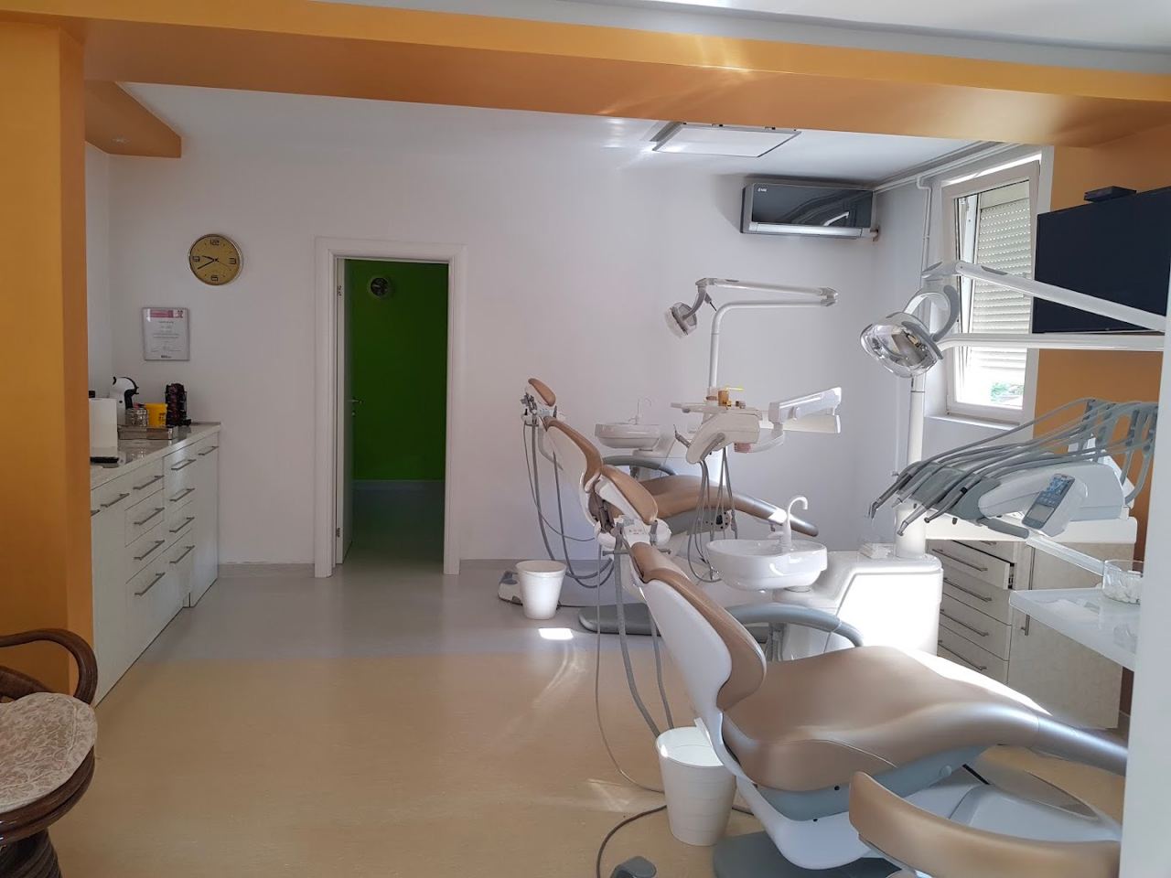 Парное лечение зубов в Сербии: особенности и отзывы image preview